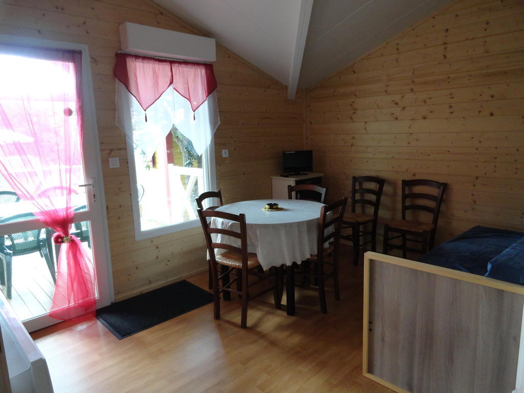 Flower Camping Les Bouleaux Hotel Ranspach Room photo